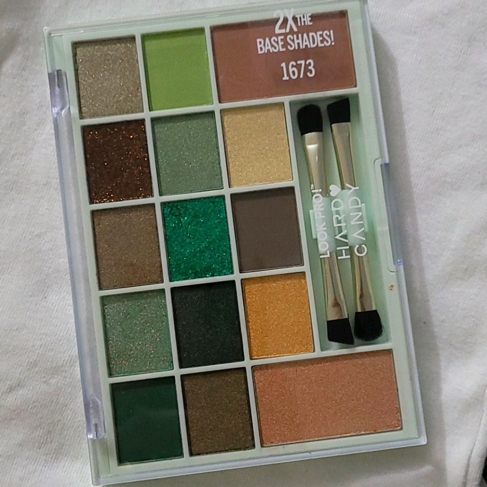 Glitter eyeshadow